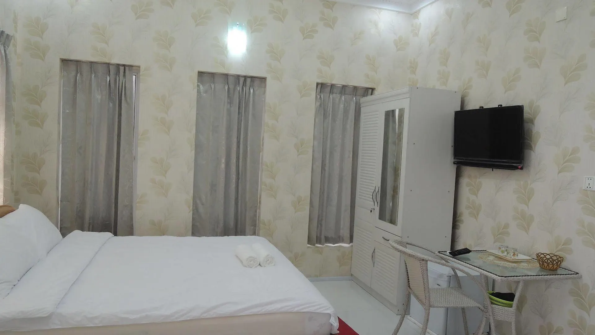 Chantha Boutique سيهانوكفيل 2*,